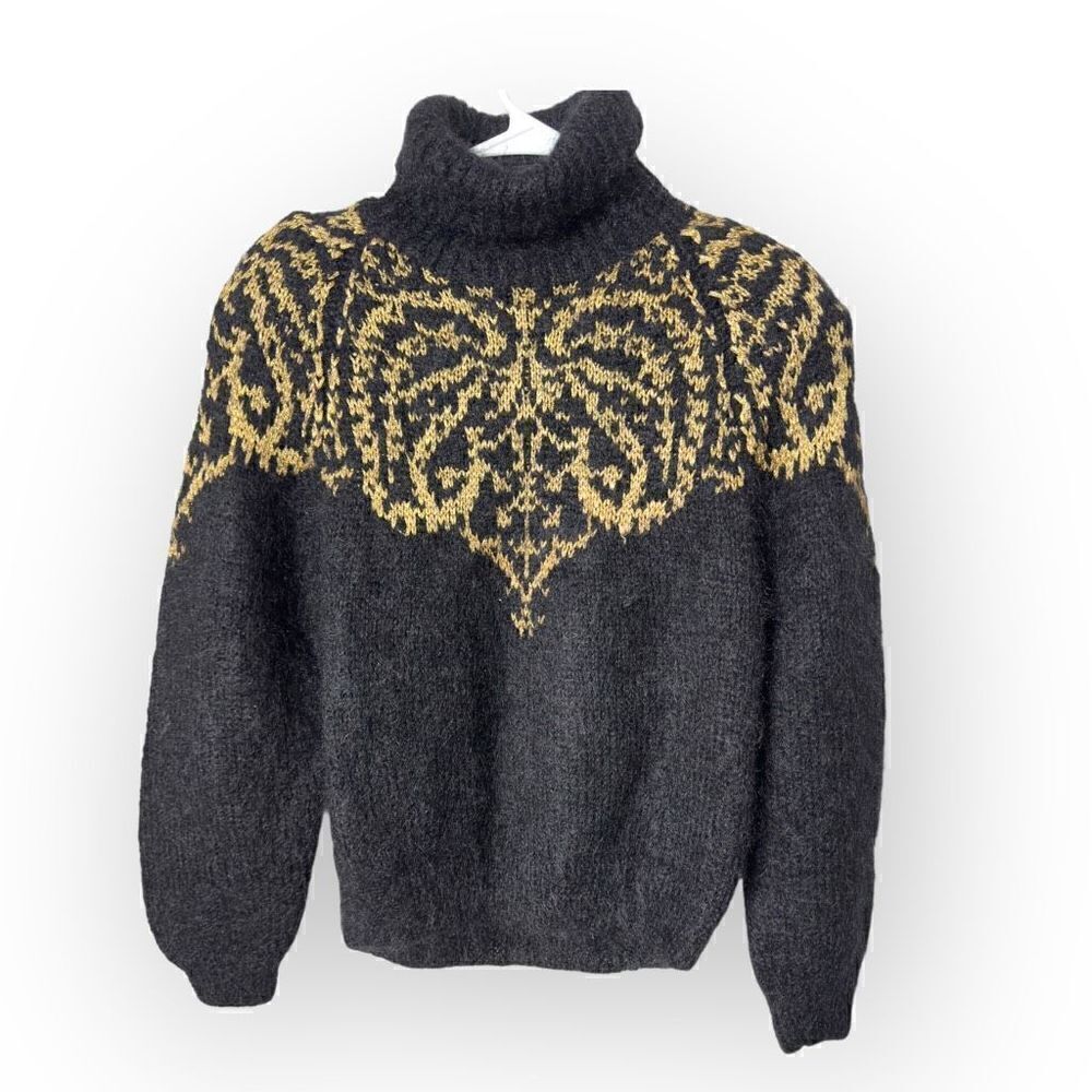 Episode Black & Gold Turtleneck Vintage Sweater Size S With Shoulder Pads Vintag